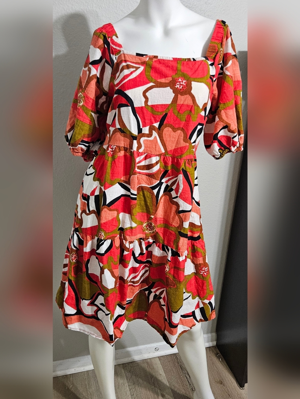Mlle Gabrielle Women Dress Size Large Shift Floral Square Neck 3/4 Sleeve